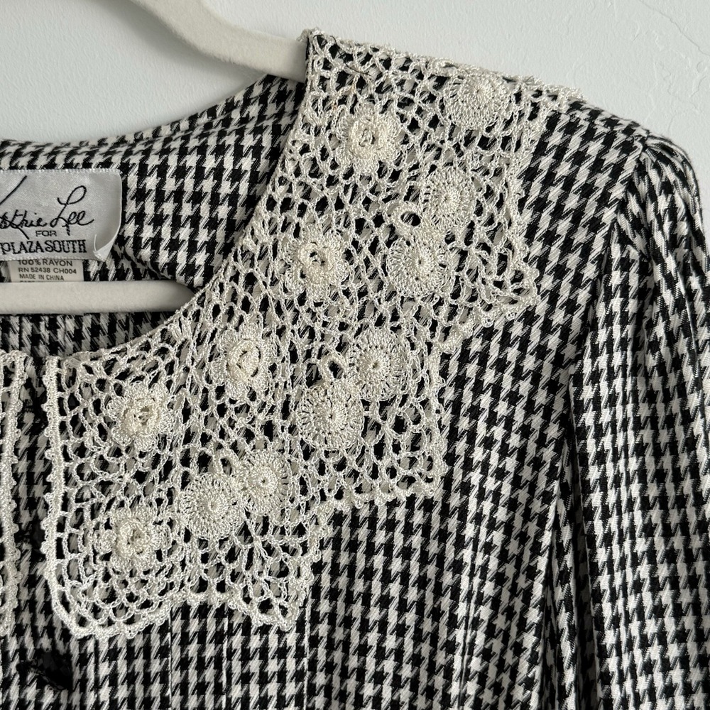 VTG Gingham Dress Women 10 Crochet Collar Poet Literary Chic Modest Cottage‎